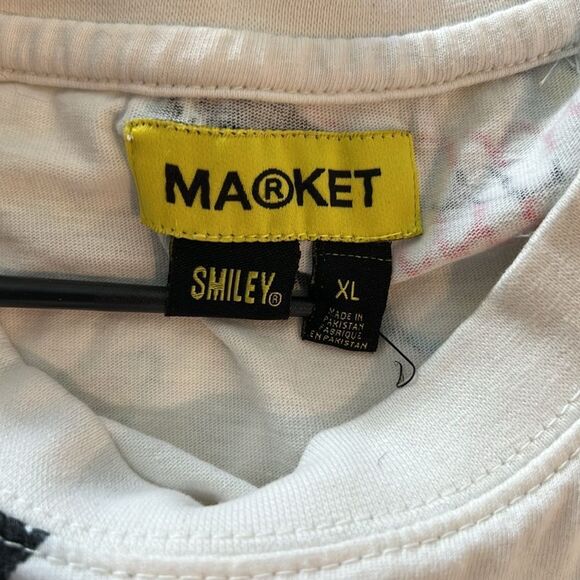 Market x Smiley Coloring Book Tee. Size XL - Picture 5 of 9